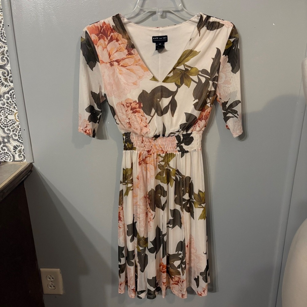Kate and Lily Cream V-Neck‎ Summer Dress Pink Florals (Women's 4 Petite)